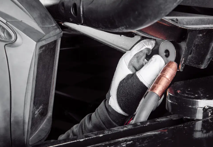 UNIVERSAL WELD-IN GUSSET KIT